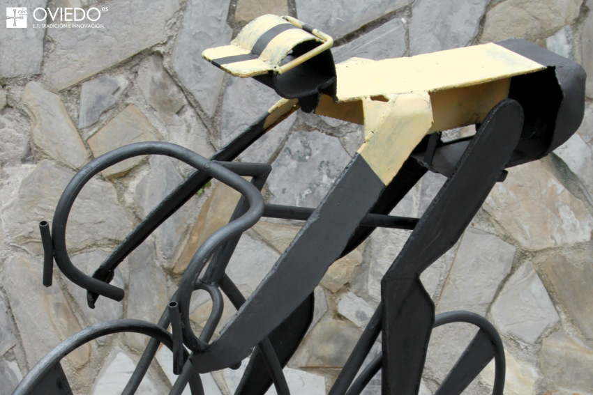 Escultura Homenaje a Marino Lejarreta